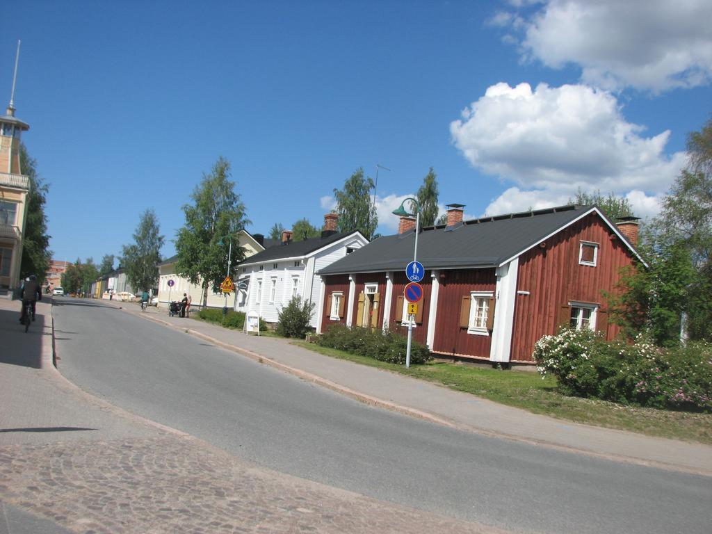 Turusensaha Guesthouse Oulu Exterior foto